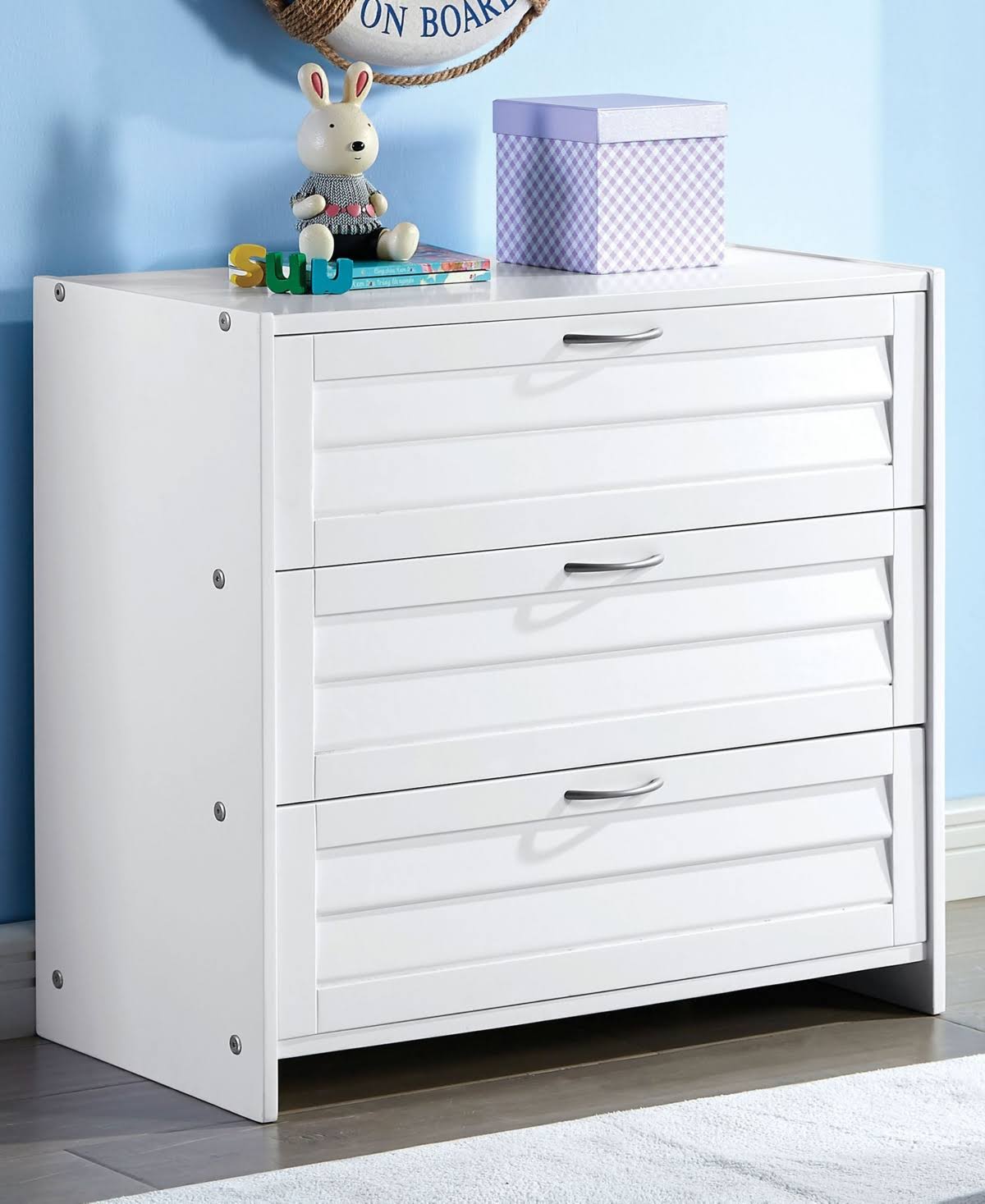 White Chest L48883