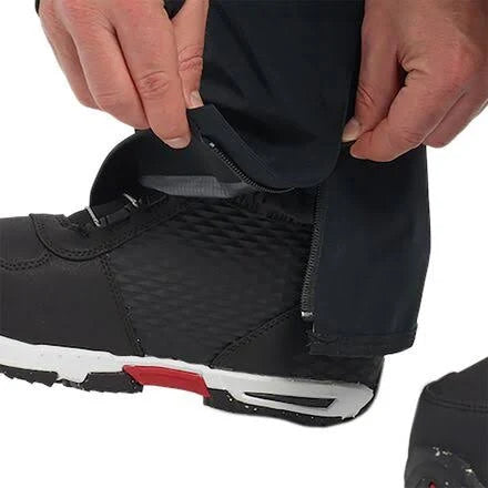 True Black Gore-Tex 3L Pro Hover Pant A743