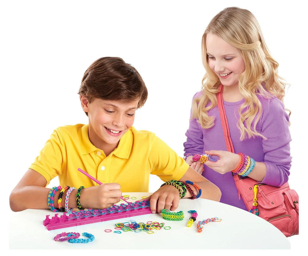 Ultimate Rubber Band Loom Kit H60281