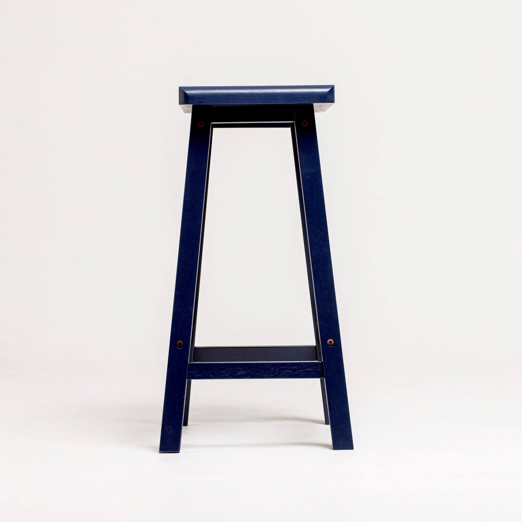 White Saddle Stool C391470