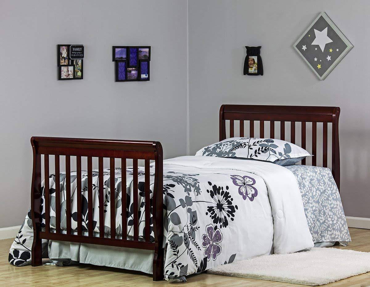 4 in 1 Convertible Mini Crib V836