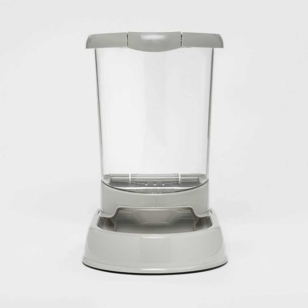 Gravity Dog & Cat Feeder 2 1/2 lbs F632309