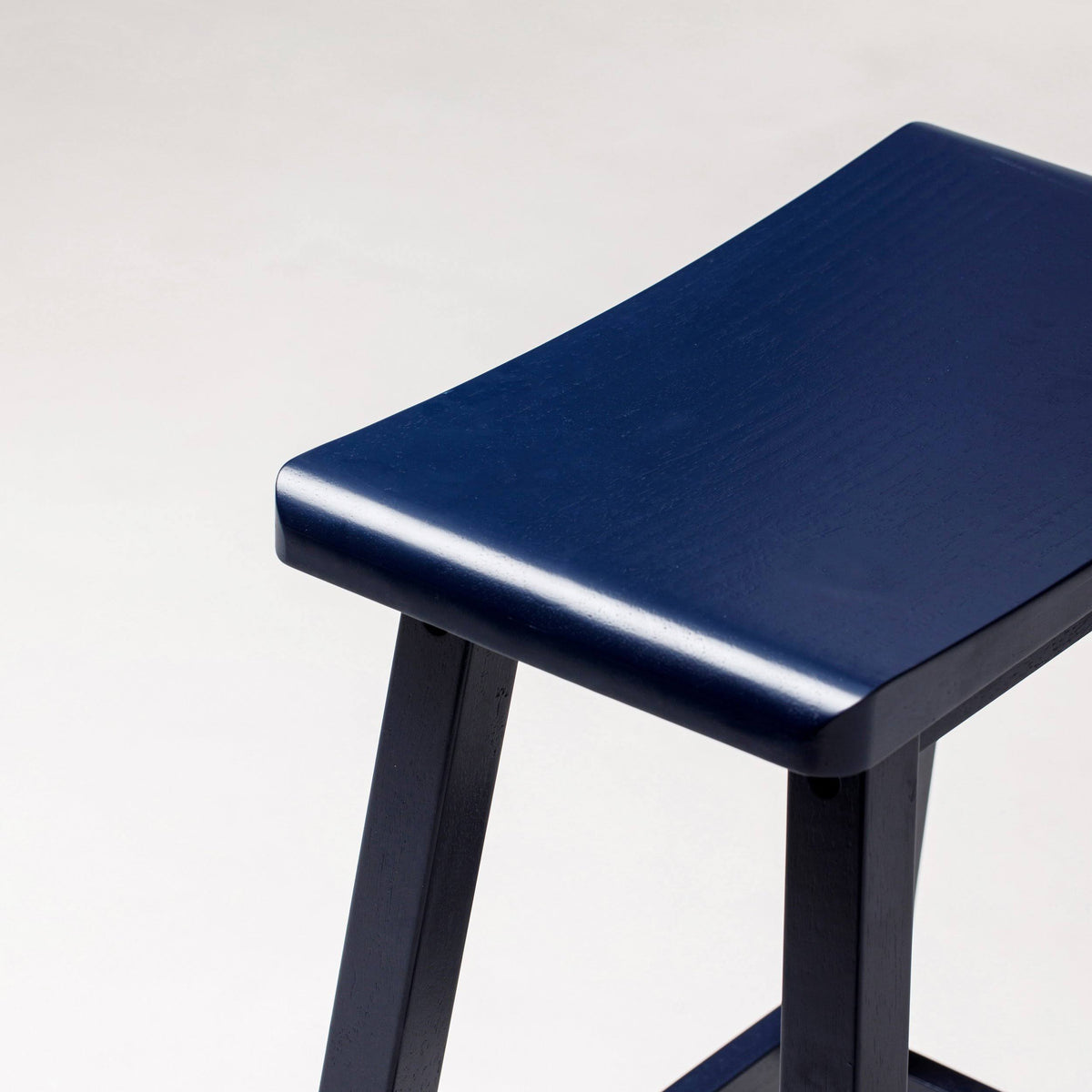 White Saddle Stool C391470