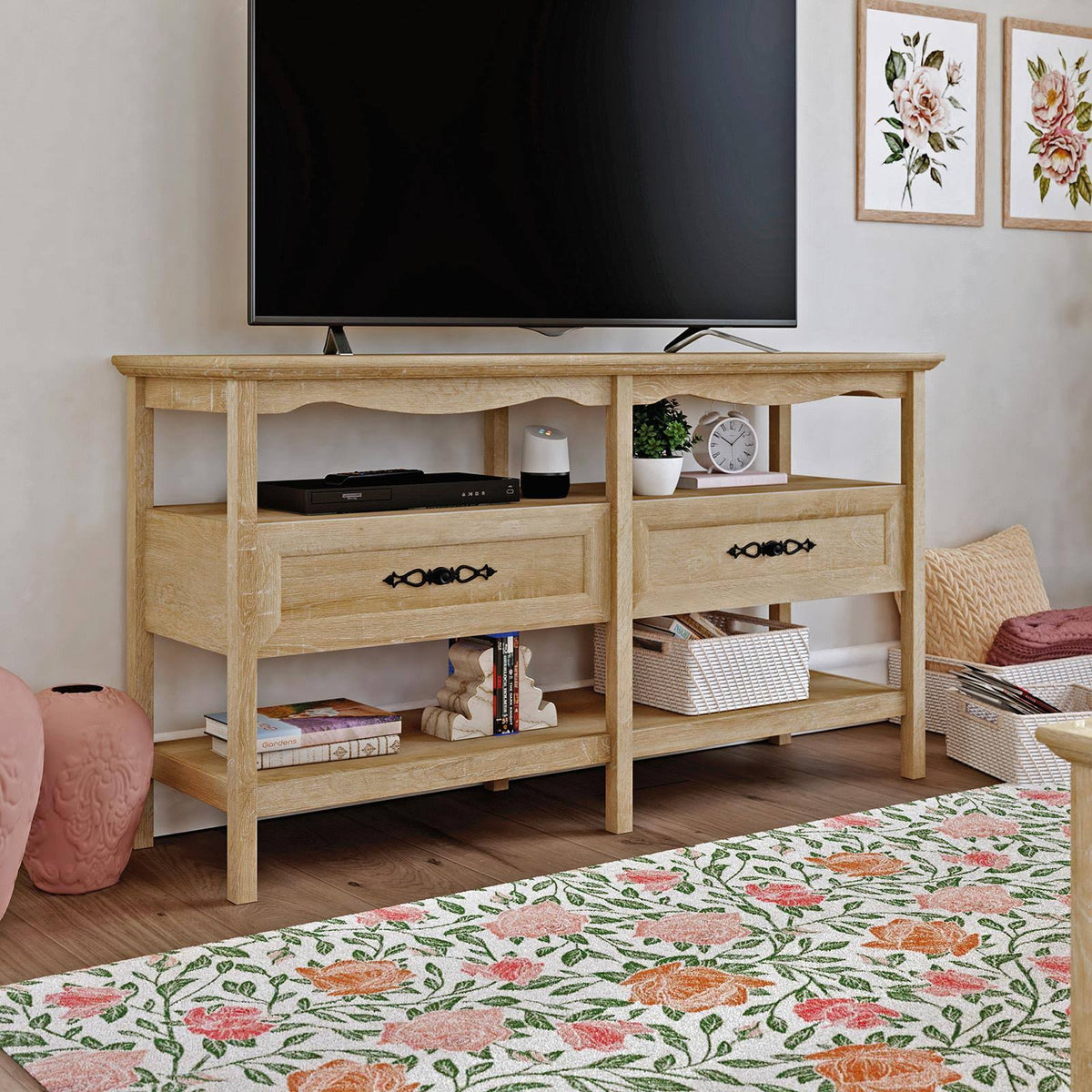 Entertainment Console in Oak X383518