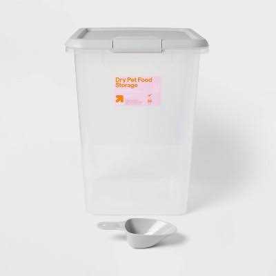 Pet Food Storage Tub with Built-in Scoop F583