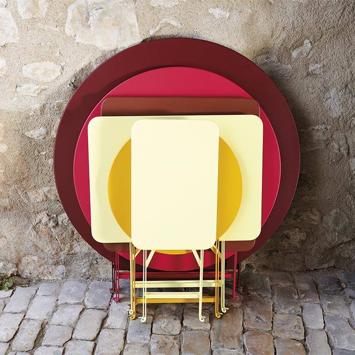 Pink Praline Round Bistro Table D457039
