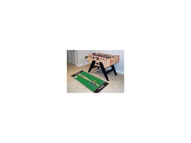 Baseball Runner V743319