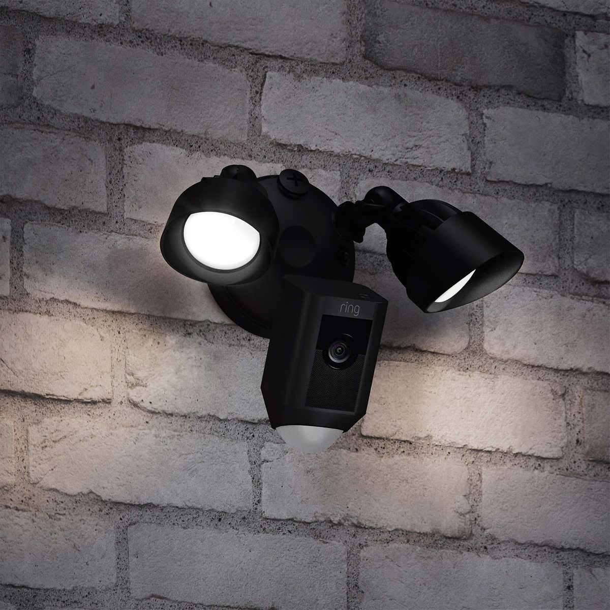 Floodlight Camera with Chime Pro White C275