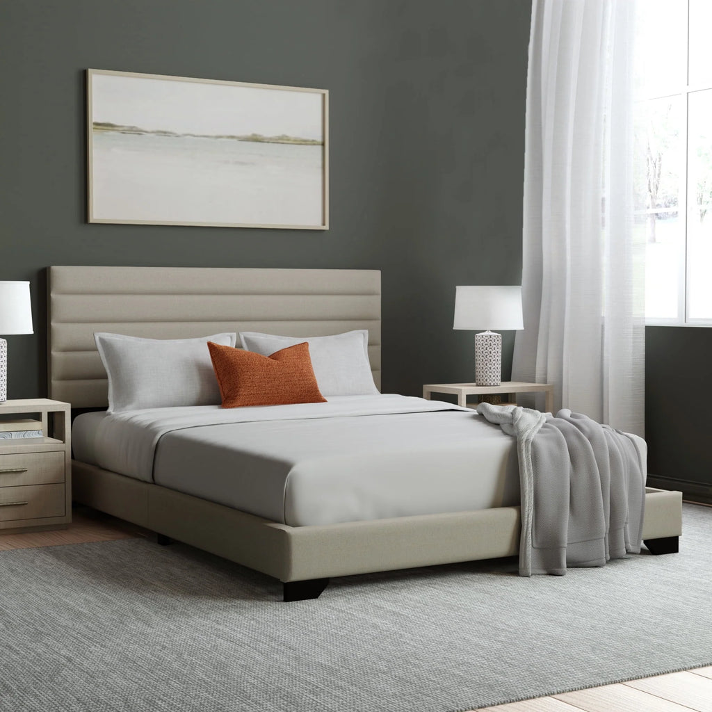Queen Tufted Upholstered Platform Bed R809