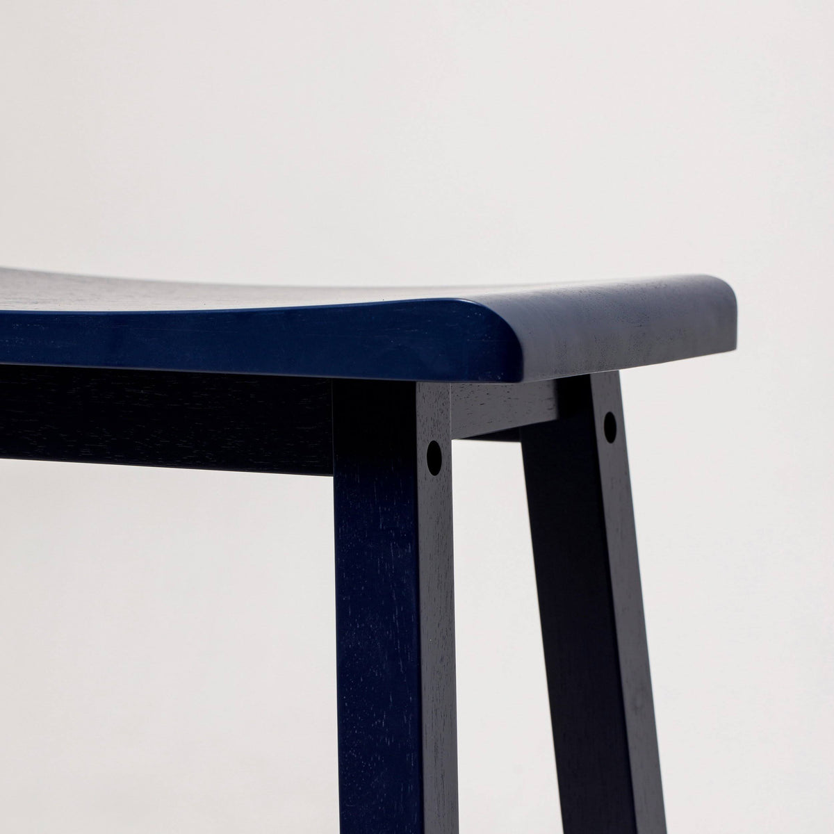 White Saddle Stool C391470