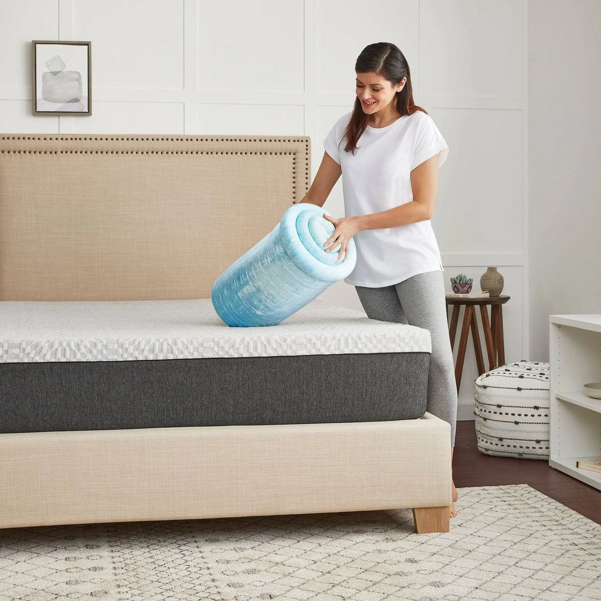 Queen White Memory Foam Mattress Topper T698
