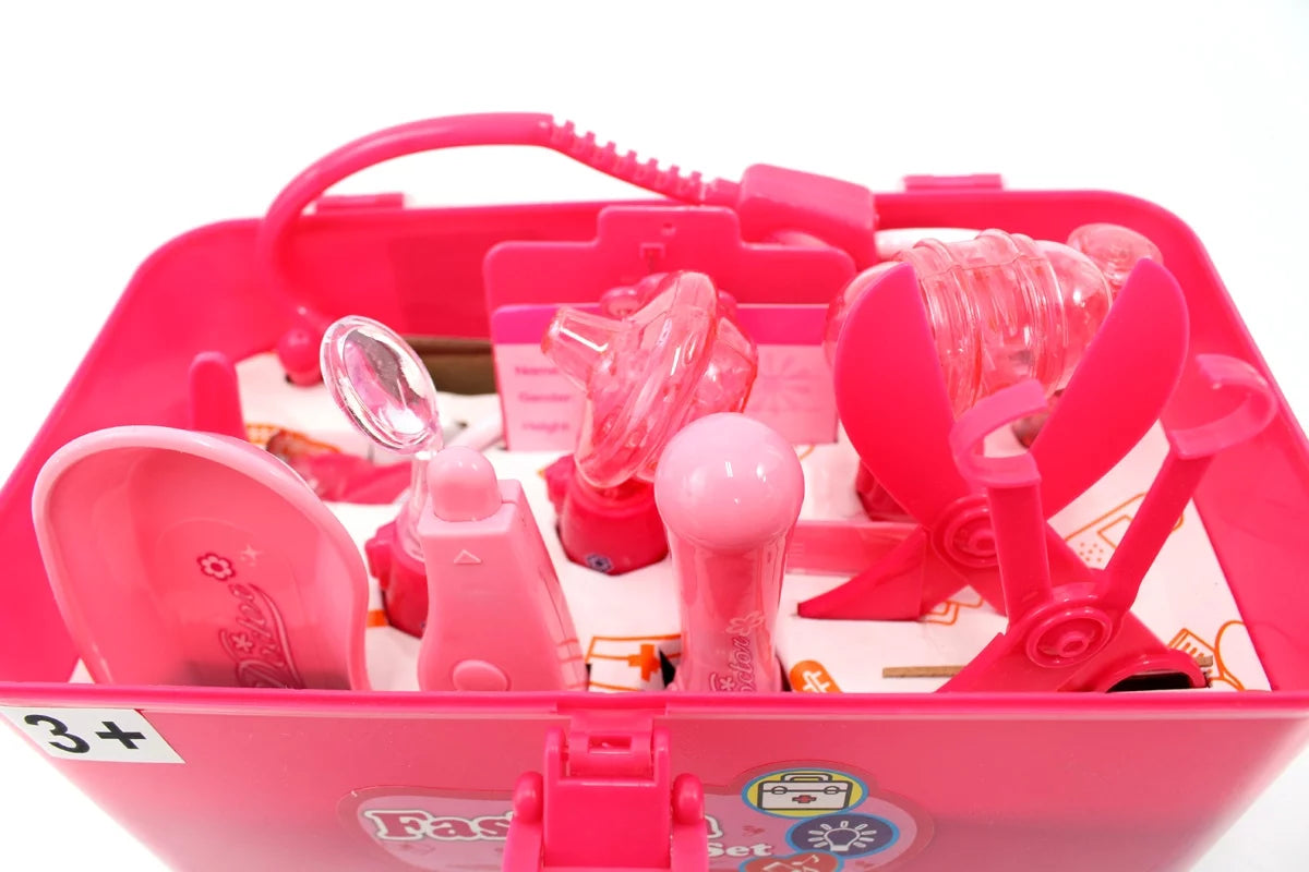 Medical Kit Playset with 17 Tools W5540