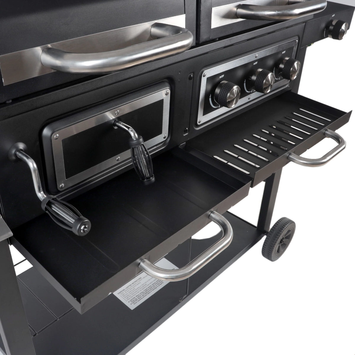 Dual Fuel Gas & Charcoal Combo Grill C452829