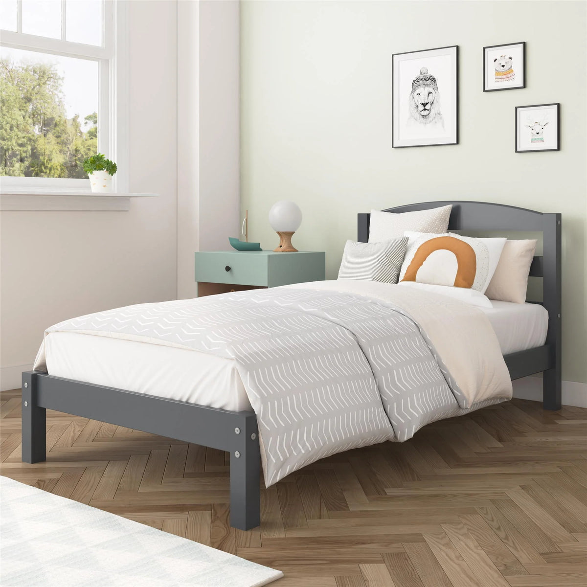 Twin Size Off-White Wood Platform Bed Frame D993